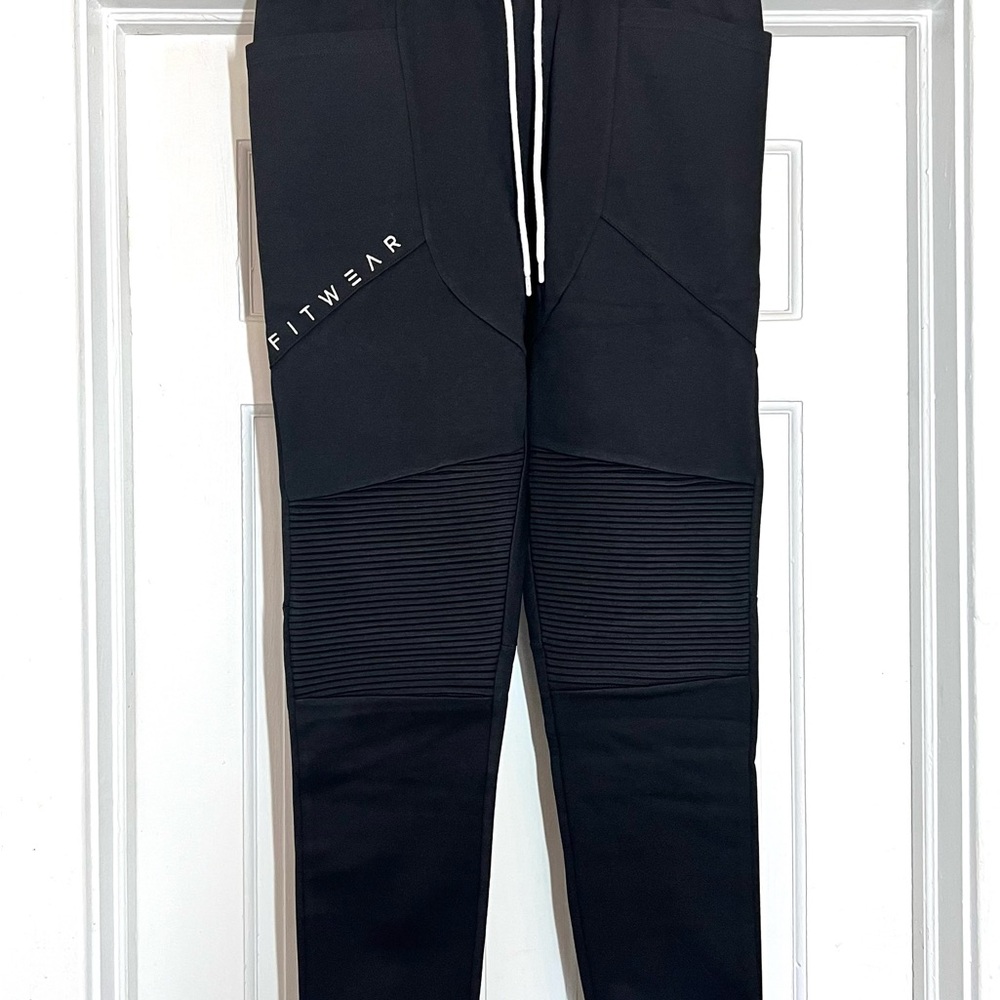 Fitwear Black Joggers with White Drawstring men’s XL